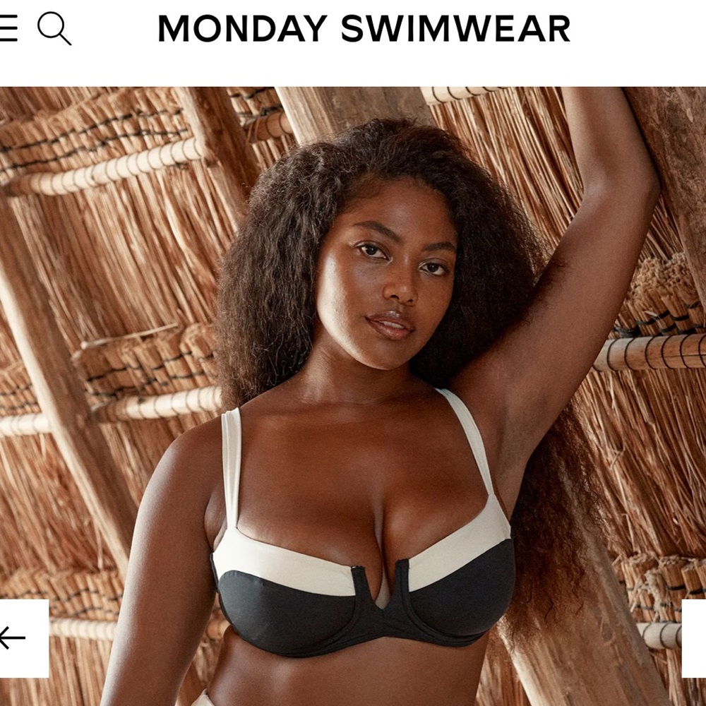 Monday Swimwear Clovely bikini top